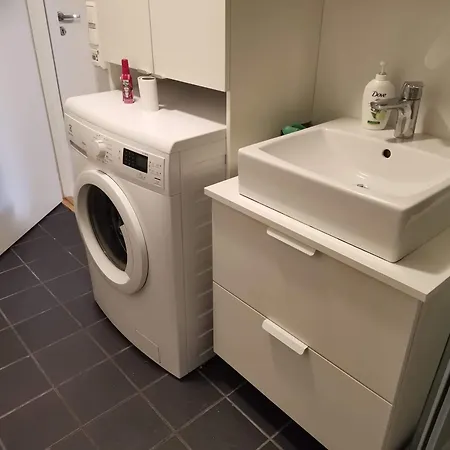 With Shared Kitchen And Bathroom Nr 2 Homestay